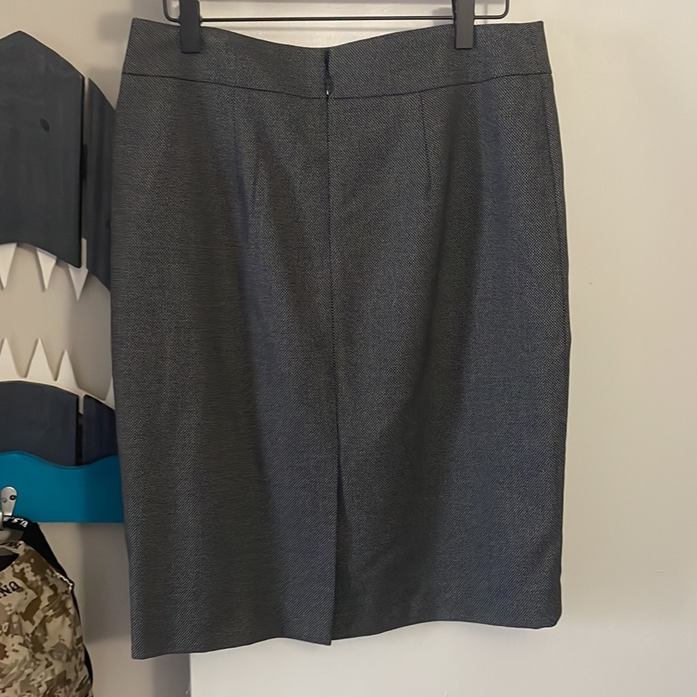 Ann Taylor pindot suit pencil skirt 6 - Picture 4 of 6